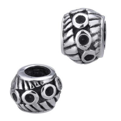 Large bead with surgical steel