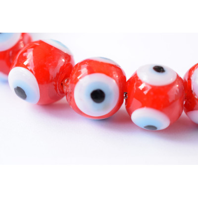 Glass beads red