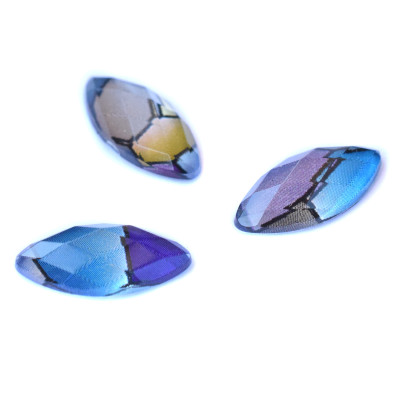 Resin colored navety