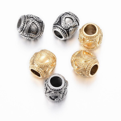 Korálek se srdíčky