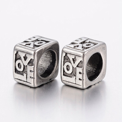 Bead cube with inscription Love made of surgical steel