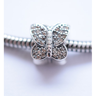 Bead bow tie with zircons of AG 925/1000