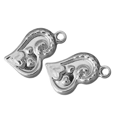 Pendant decorated with heart made of surgical steel