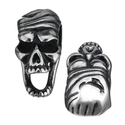 Hungry surgical steel skull