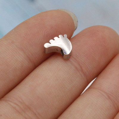 Bead leg in two color combinations of surgical steel