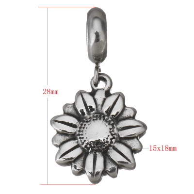 Pendant daisy from surgical steel