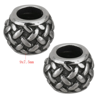 Bead with fine texture of surgical steel