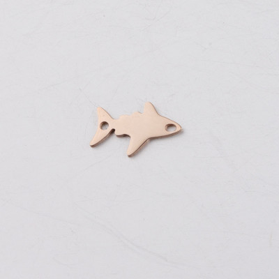 Shark connector in three color versions of surgical steel