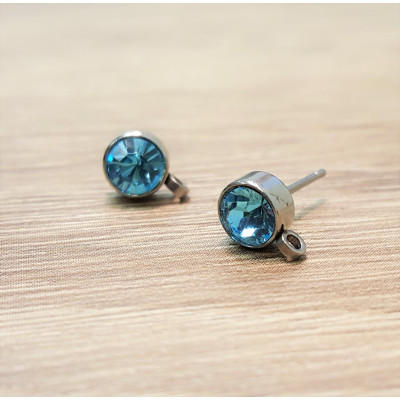 Smooth with Aqua Bohemica surgical steel