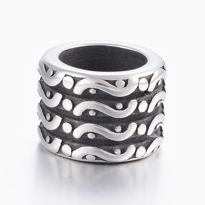 Large bead with surgical steel wave
