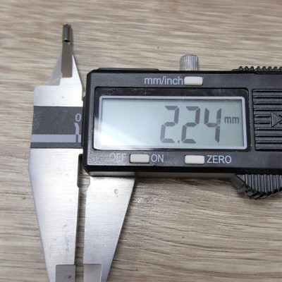 Koncovka hladká vnitřní průměr 2,20mm z chirurgické oceli