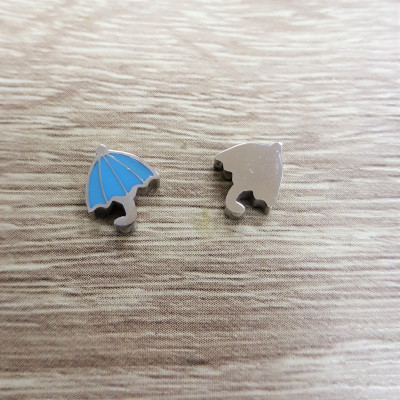 Bead umbrella with small surgical steel drawstring