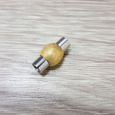 Magnetické zapínání 5mm diamantová kulička zlatá galvanizace