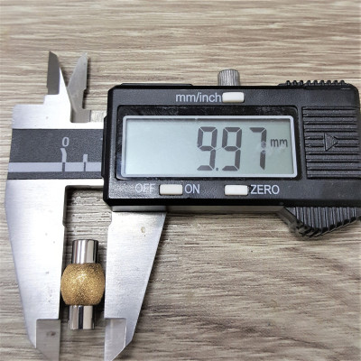 Magnetic fastening in gold galvanized 5mm stainless steel necklace