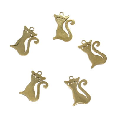 Cat pendant in two color variants surgical steel