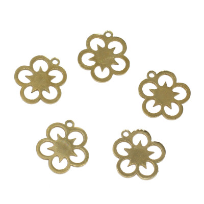 Pendant flower in two color variants surgical steel