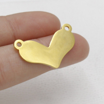 Heart connector in two color variants of surgical steel