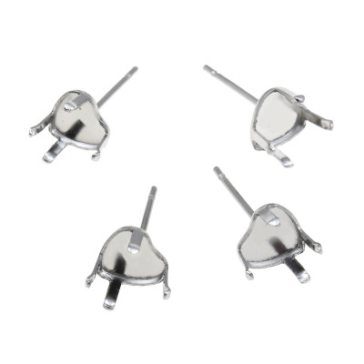 Surgical steel heart shaped necklace with four 6.5mm straps