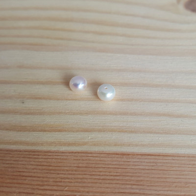 Natural freshwater pearl white 5,5-6mm drilled