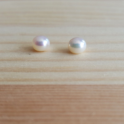 Perla sladkovodní přírodní bílá 5,5-6mm polovrtaná