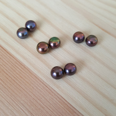 Natural freshwater pearl brown violet 5,5-6mm semi-drilled