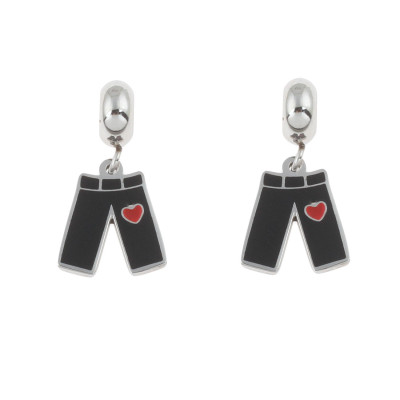 Pendant pants with a heart in two color variants surgical steel
