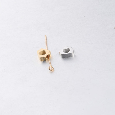 Korálek domeček se srdíčkem dvě barevné kombinace chirurgická ocel