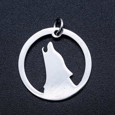 Wolf pendant in two color variants surgical steel