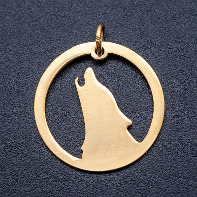 Wolf pendant in two color variants surgical steel