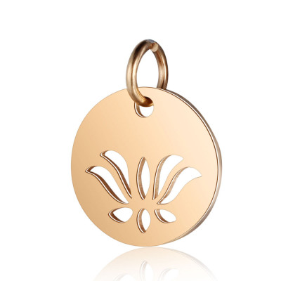 Pendant wheel with ornament in three color combinations surgical steel