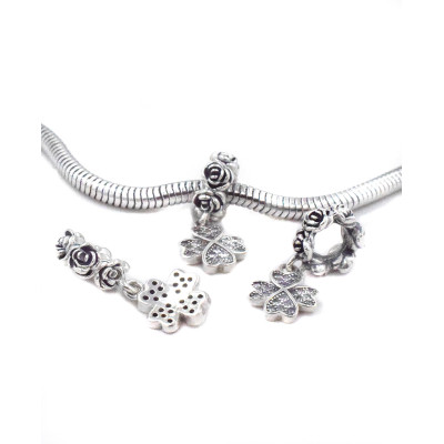 Four-leaf clover bead with zircons AG 925/1000