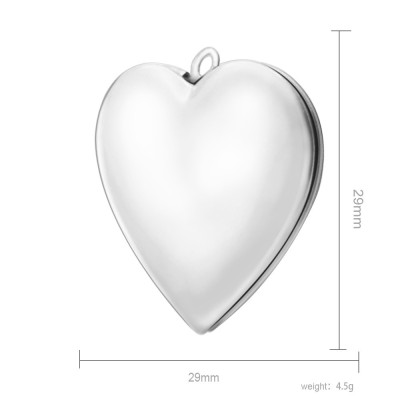 Heart-shaped pendant opening two color variants of surgical steel