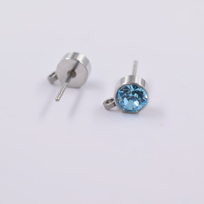 Smooth with Aqua Bohemica surgical steel