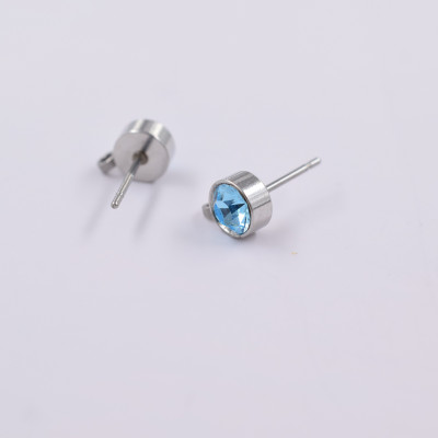 Smooth with Aqua Bohemica surgical steel