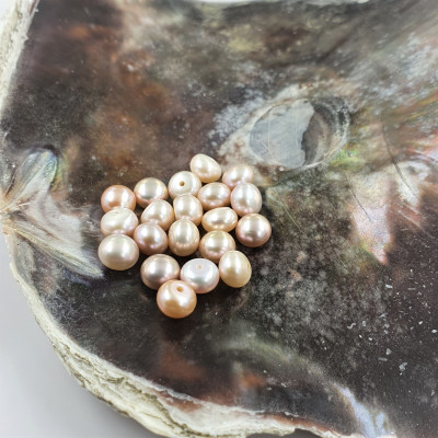 Pearl freshwater pink violet 6-6,5mm