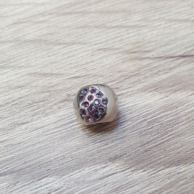 Bead with hearts in many color combinations surgical steel