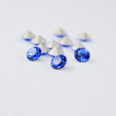 Chatons Preciosa SS23 Sapphire