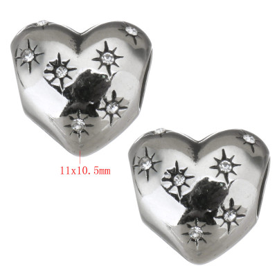 Heart bead with surgical steel chatons