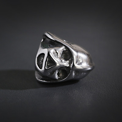 Bead helmet with surgical steel skull