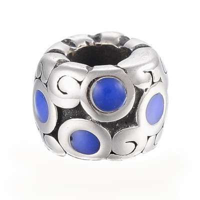 Bead with blue enamel made of surgical steel