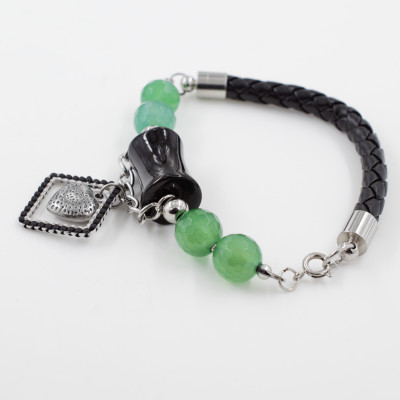 Jade and Onyx bracelet and earrings surgical steel