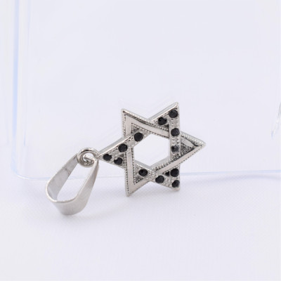 Pendant five-pointed star surgical steel