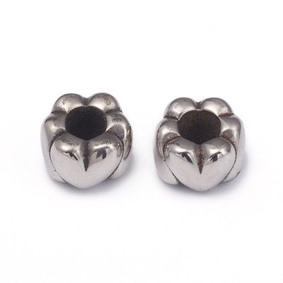 Massive intermediate ring with surgical steel hearts