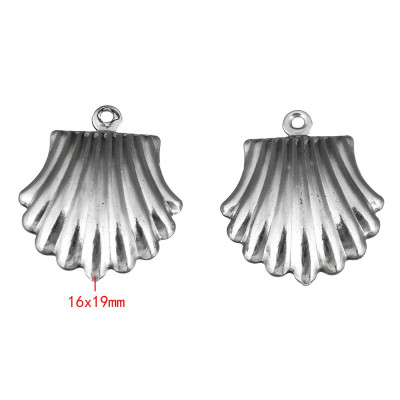 Pendant seashell ornament of surgical steel