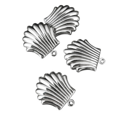 Pendant seashell ornament of surgical steel