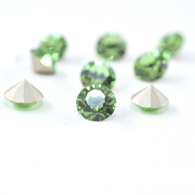 Preciosa SS24 Peridot chatons