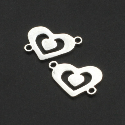 Heart connector with a small heart in the middle of surgical steel