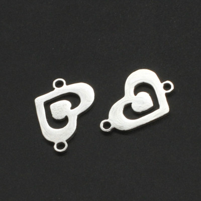 Heart connector with a small heart in the middle of surgical steel