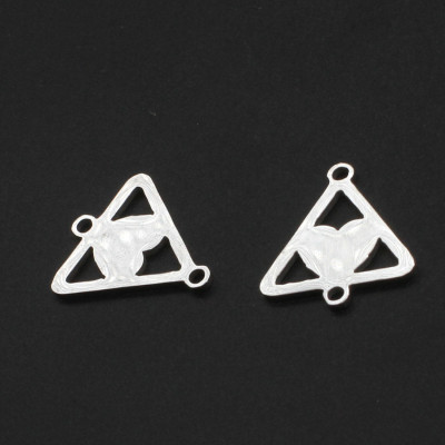Heart connector in a triangle two color variants of surgical steel