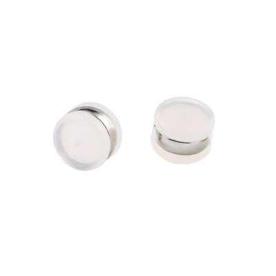 Silicone stop with steel strip in various colors